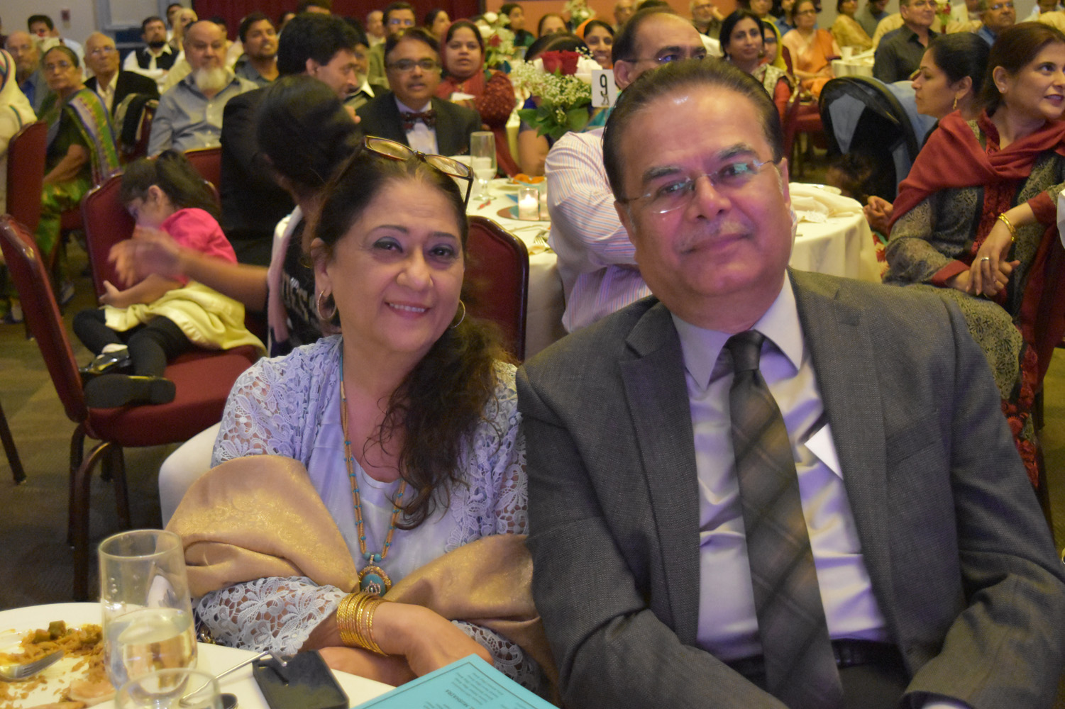 Sir Syed Day Mushaera (12) Sir Syed Day Mushaera (12)