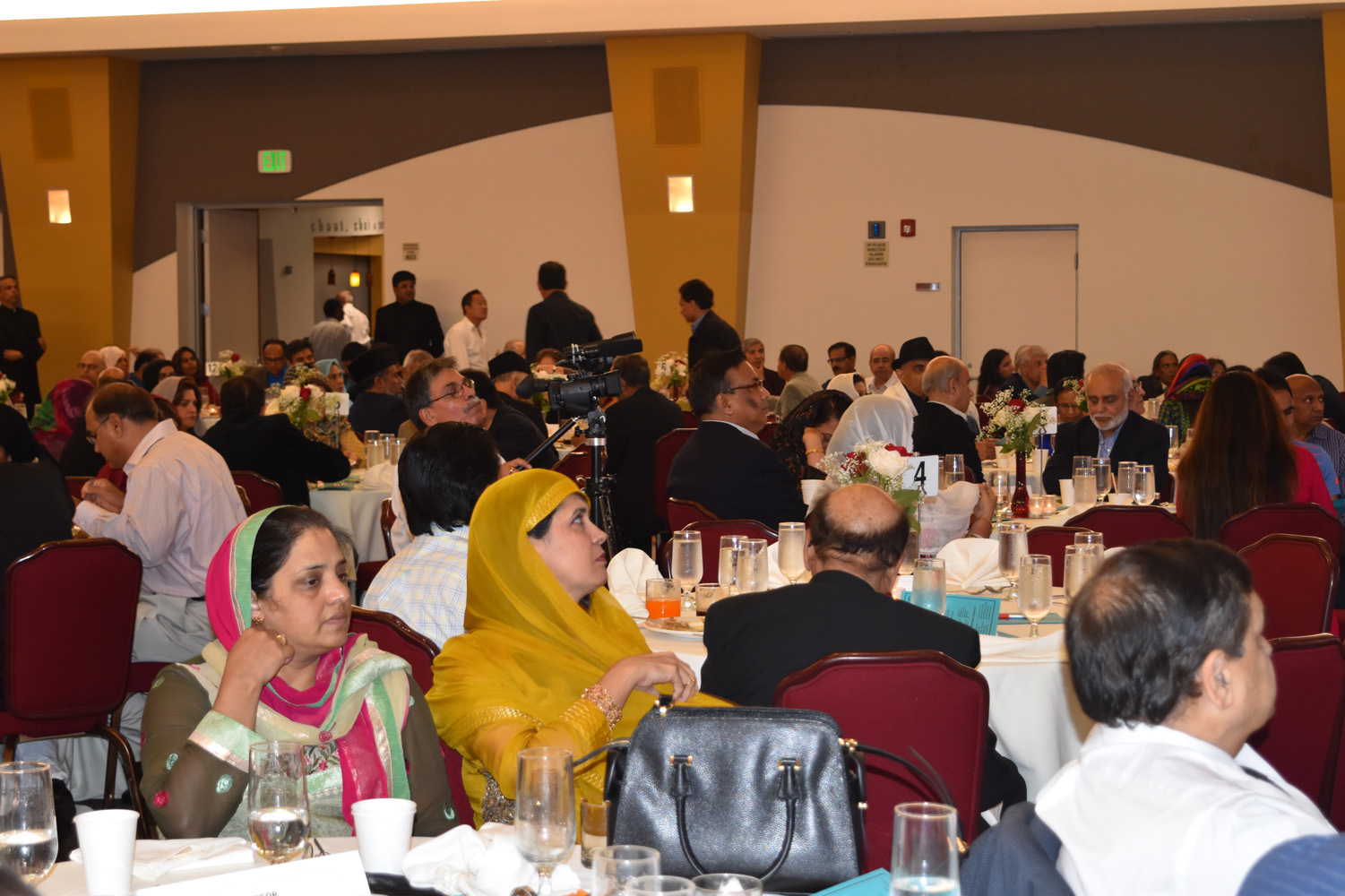 Sir Syed Day Mushaera (5) Sir Syed Day Mushaera (5)